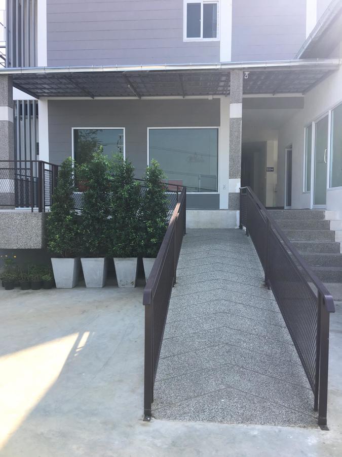 Hotel Bankhun Nakhonratchasima Esterno foto